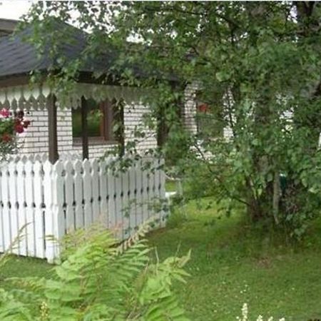 Ruska Bed & Breakfast Taivalkoski Buitenkant foto