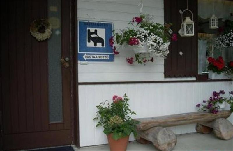 Ruska Bed & Breakfast Taivalkoski Buitenkant foto