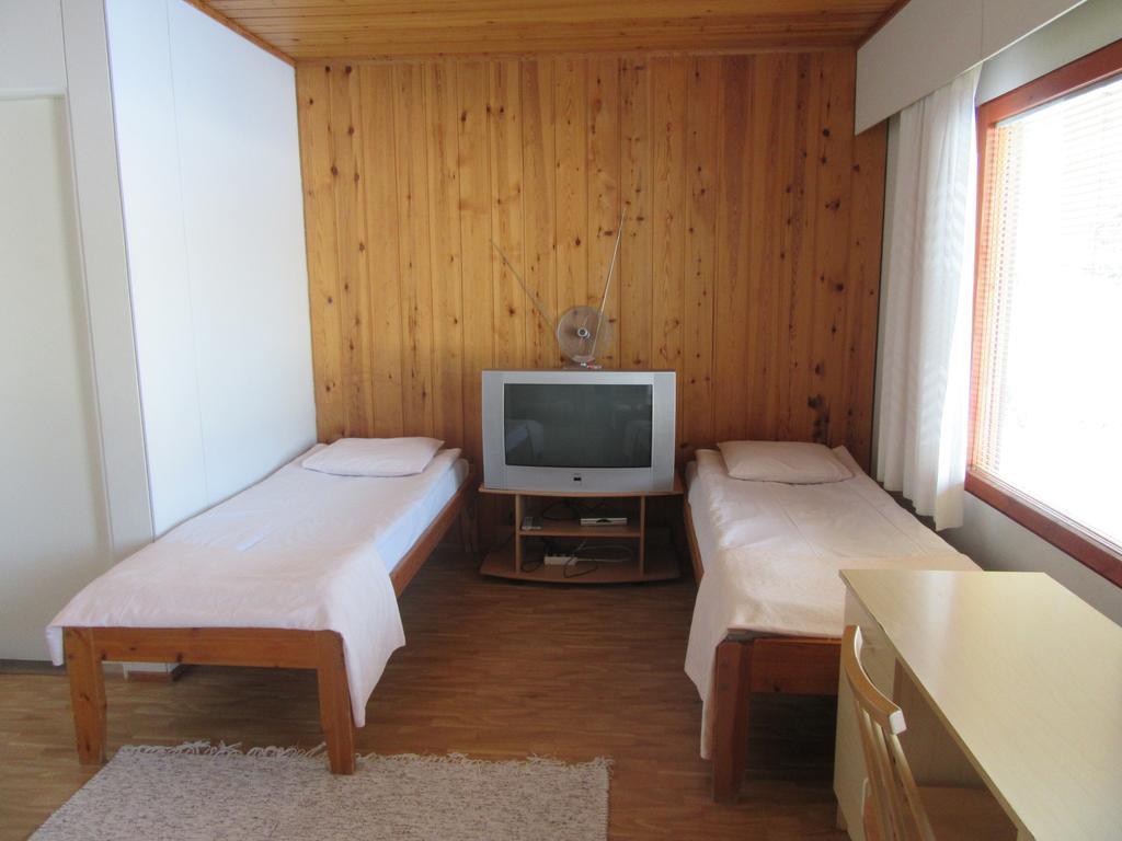 Ruska Bed & Breakfast Taivalkoski Buitenkant foto