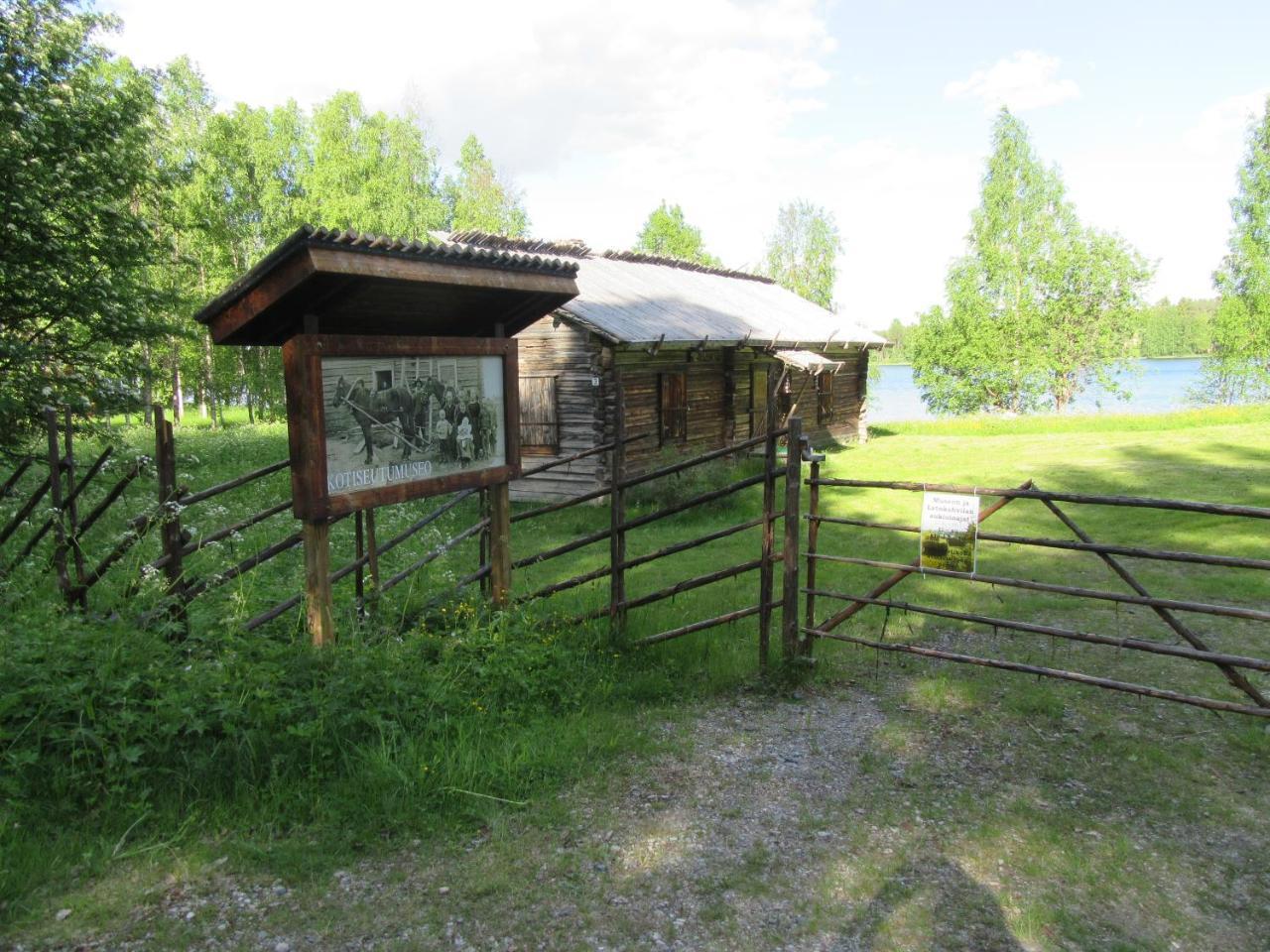 Ruska Bed & Breakfast Taivalkoski Buitenkant foto
