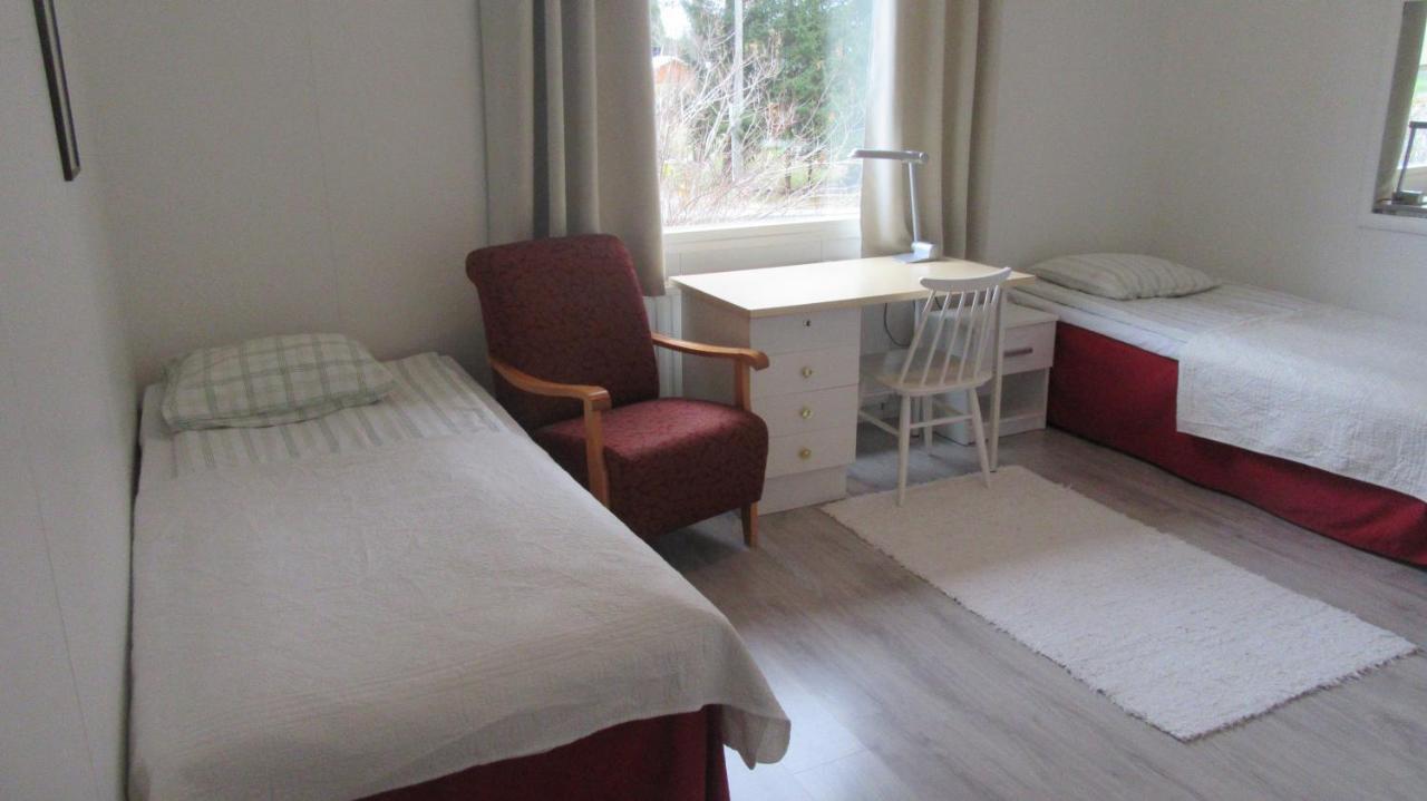 Ruska Bed & Breakfast Taivalkoski Buitenkant foto